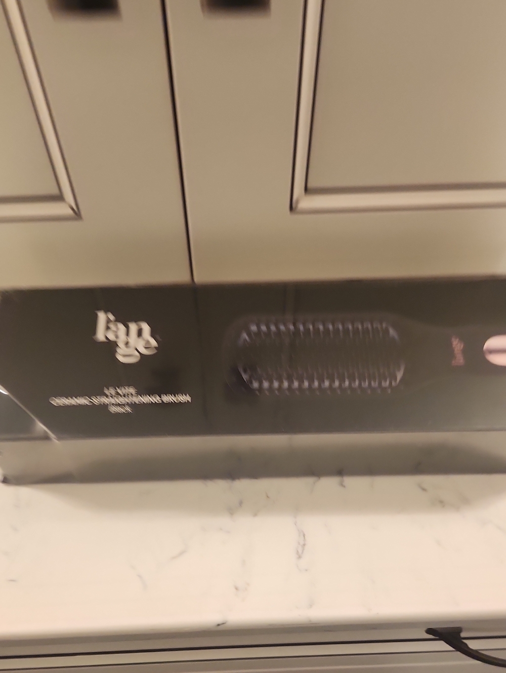 L'ange Ceramic Straightening Brush - Black
